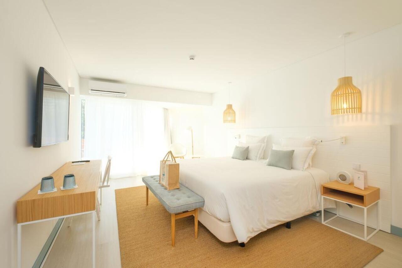 Malibu Foz Hotel - La Maison Younan Figueira da Foz Bagian luar foto Deluxe room