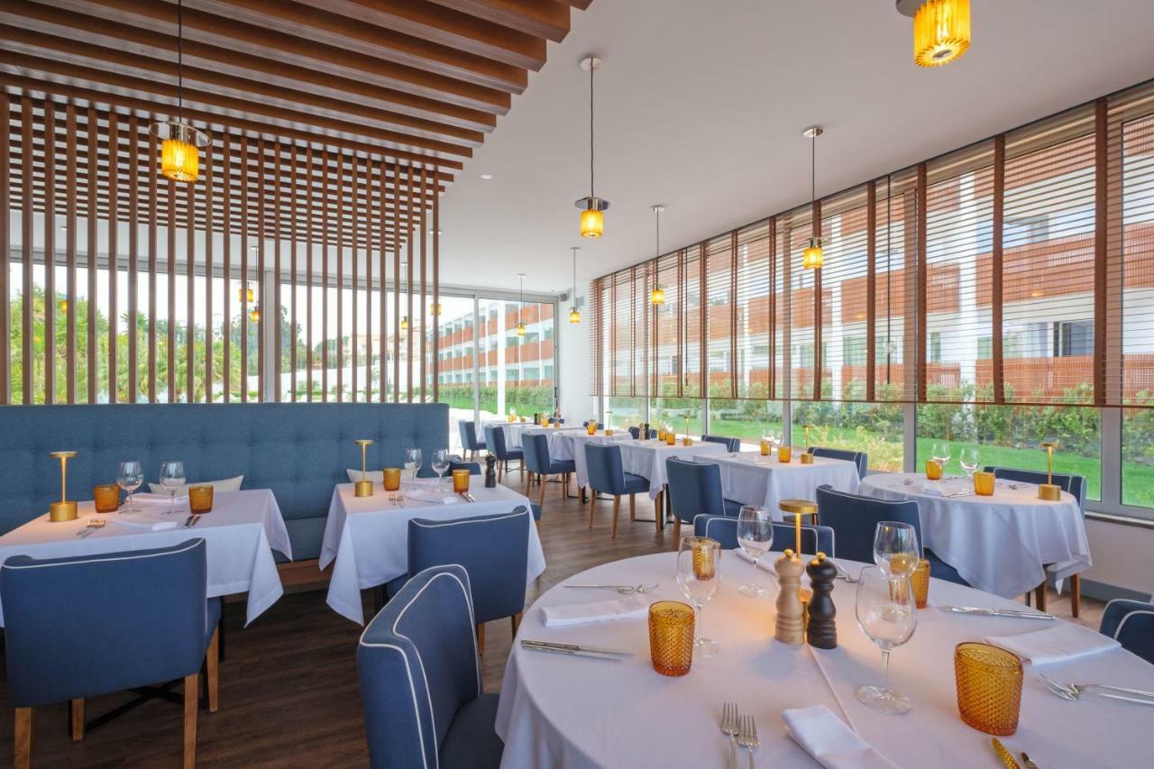 Malibu Foz Hotel - La Maison Younan Figueira da Foz Bagian luar foto Restaurant