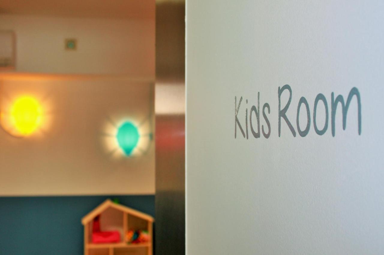 Malibu Foz Hotel - La Maison Younan Figueira da Foz Bagian luar foto Kids Room